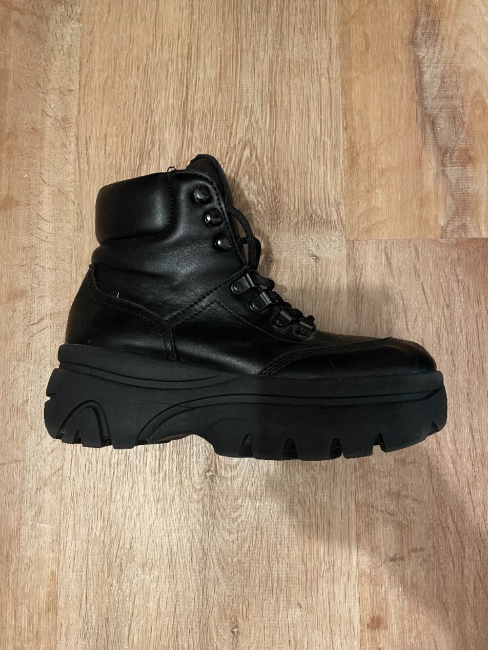 Platform Hiker Fashion Boots